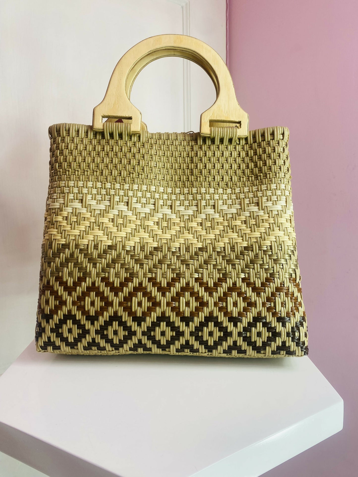 Bolsa artesanal Mediana con asa de madera (Capuccino)