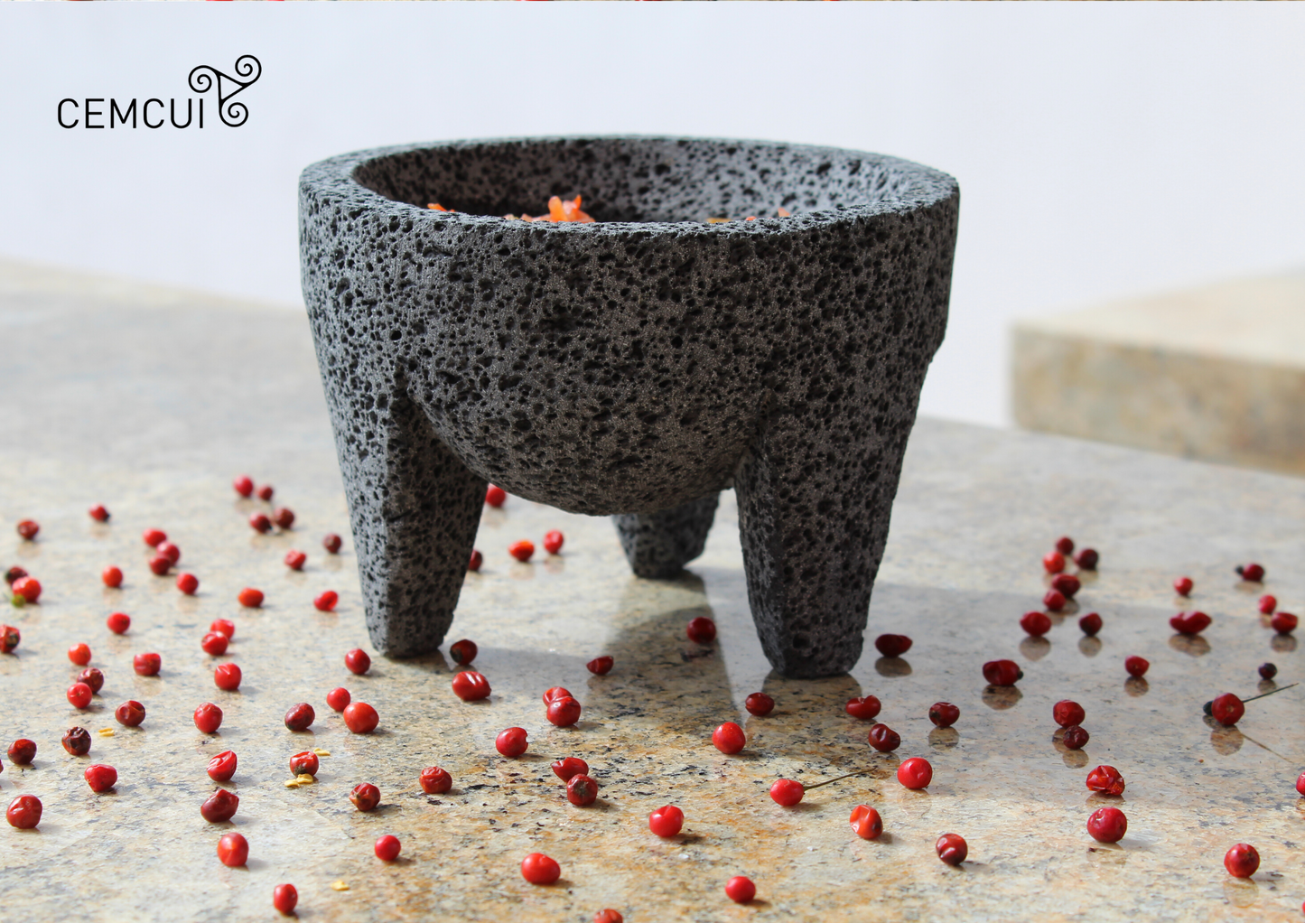 Molcajete de 18cm/in de diámetro de Piedra Volcánica Artesanal Con Diseño Tradicional