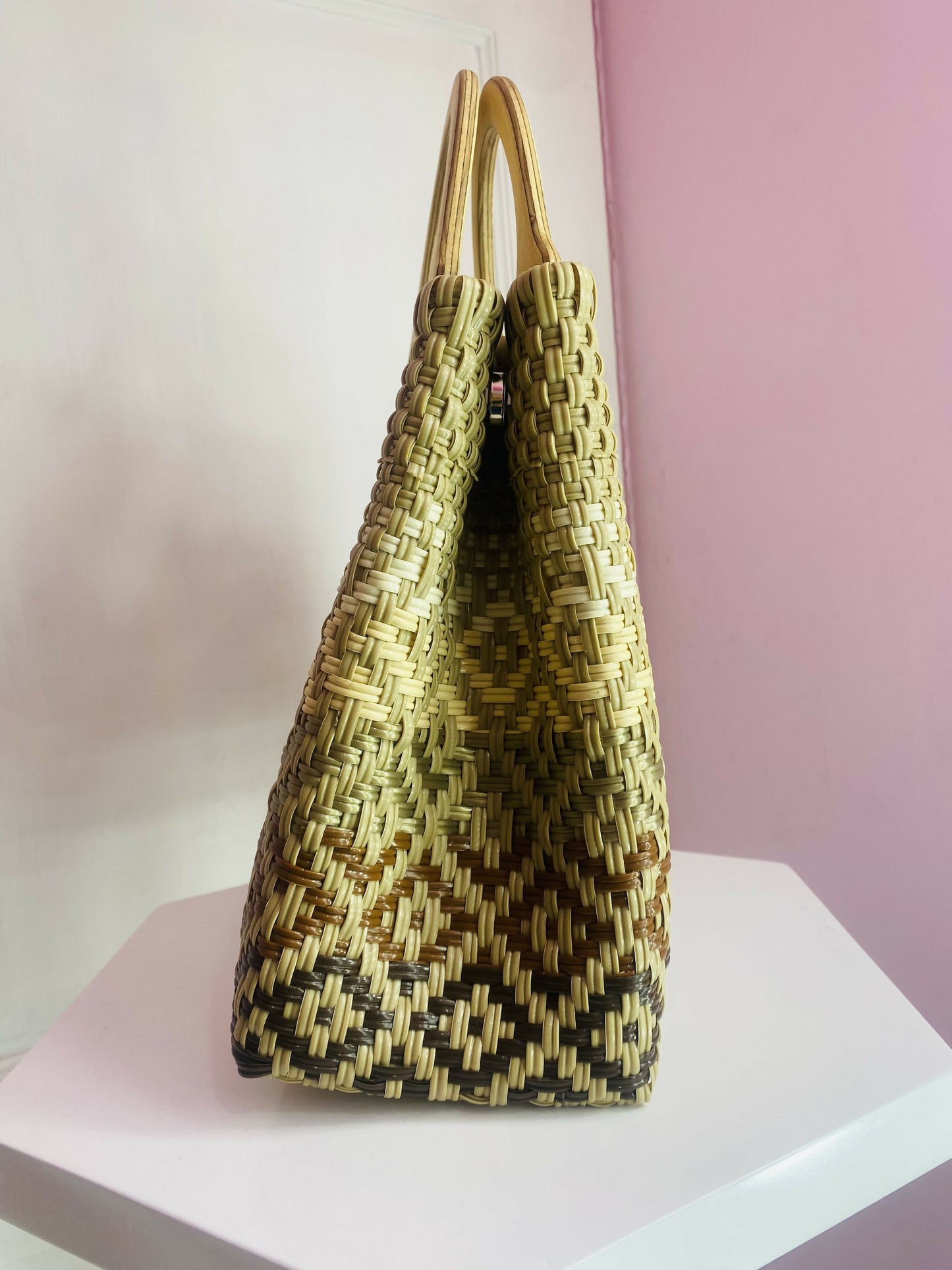 Bolsa artesanal Mediana con asa de madera (Capuccino)