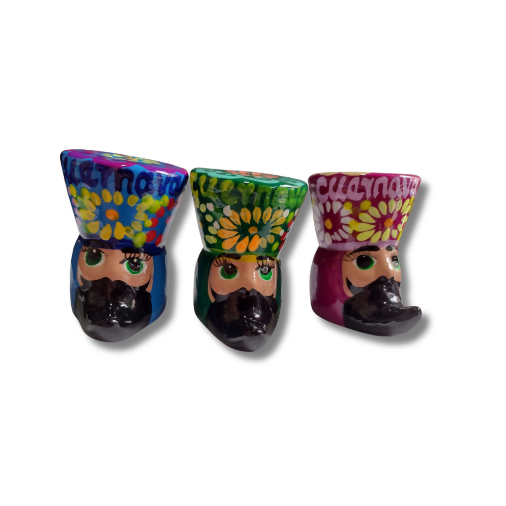 Vasos de Barro de Hombres con Sombrero C/U