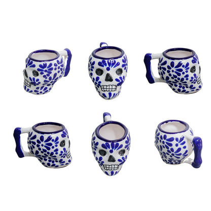 Set de 6 Tequileros de talavera con forma de calavera con asa