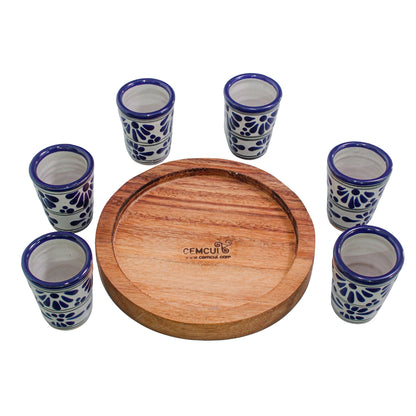 Set de 6 tequileros de talavera con base de madera redonda