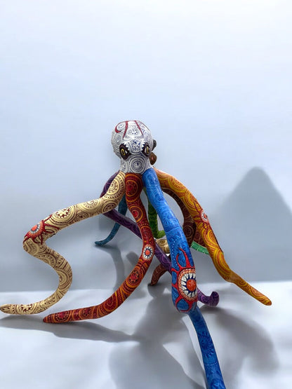 figura de madera de Pulpo: Arte Oaxaqueño