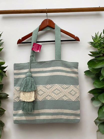 Bolso Tote Artesanal con Flecos