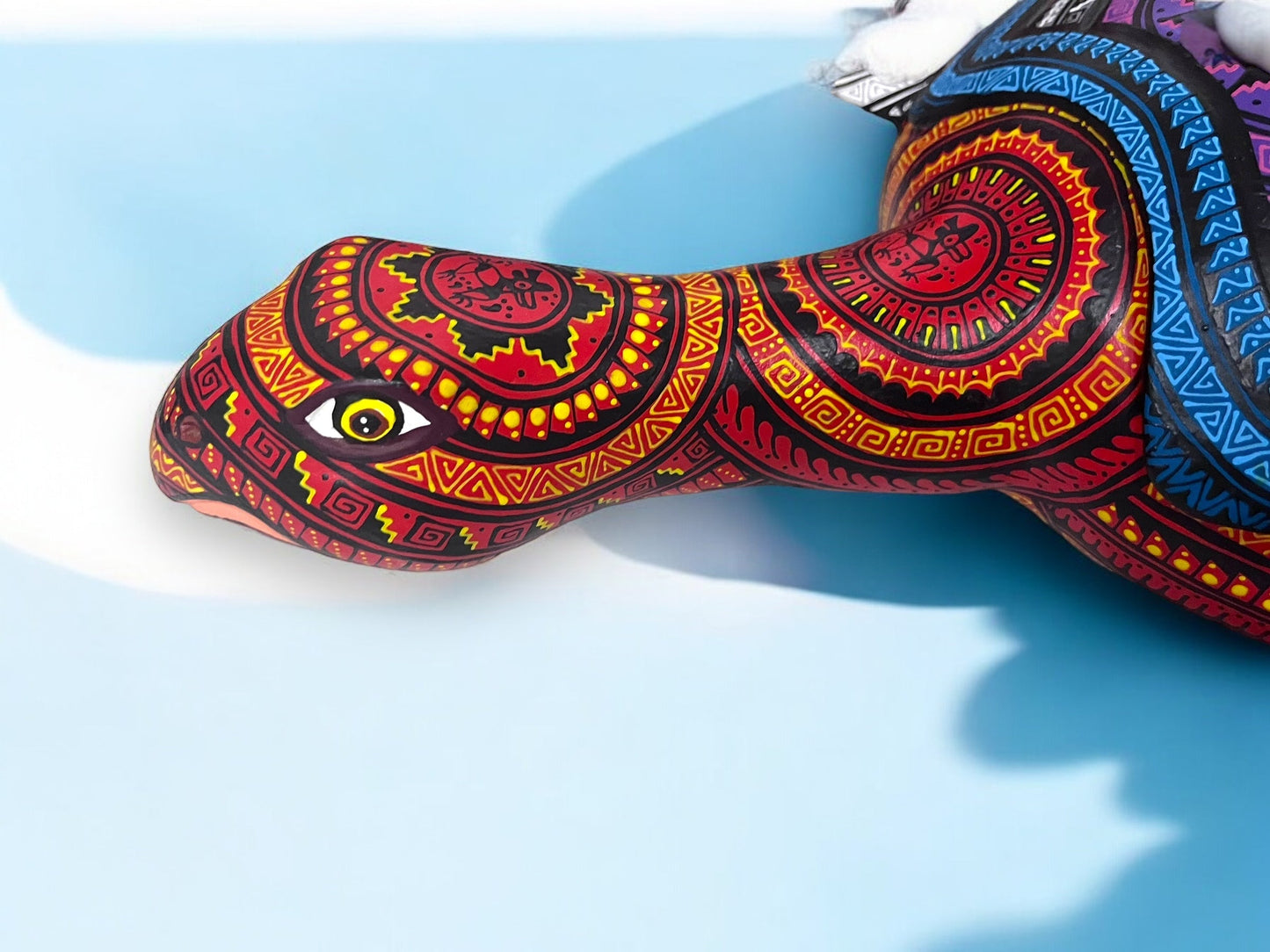 Alebrije de Tortuga con Detalles Intrincados