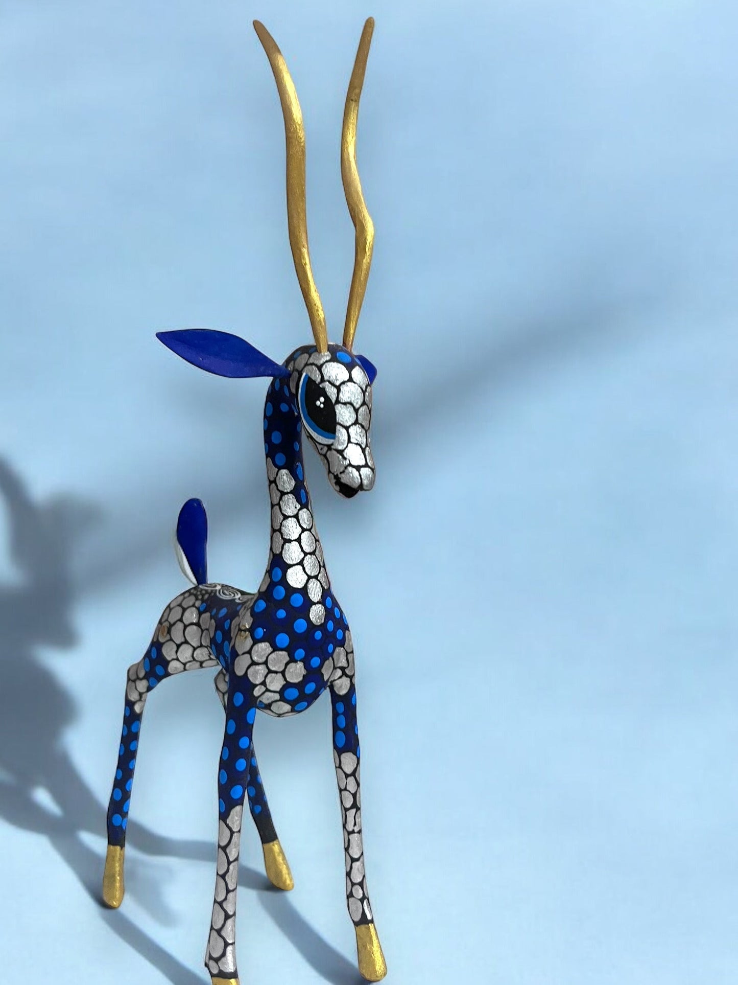 Alebrije Gacela Pintada a Mano color metalico