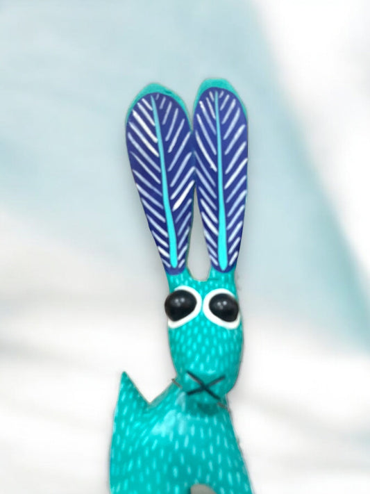 Alebrije de Conejo Azul con Orejas Largas