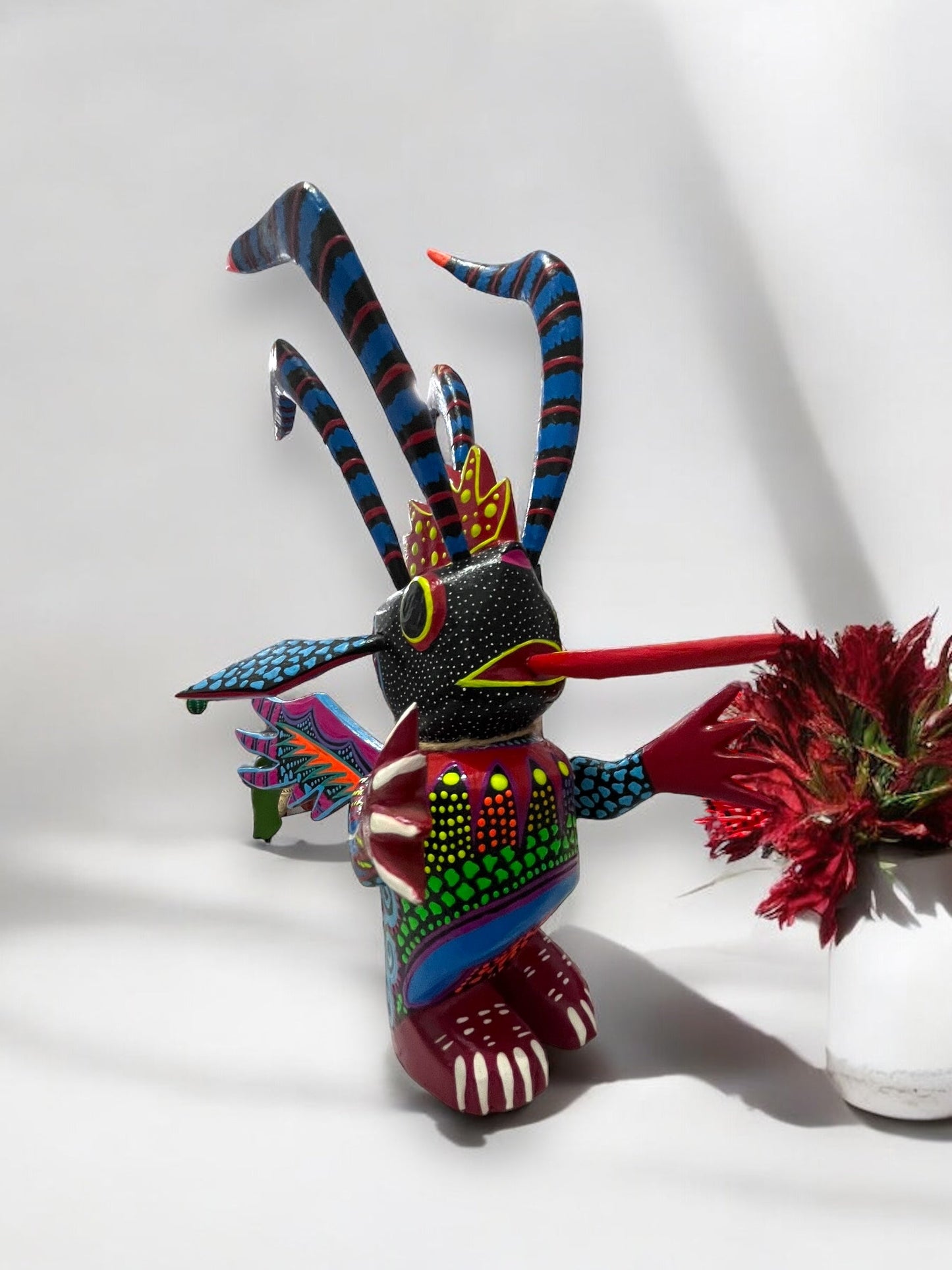 Colibrí con Alas Majestuosas