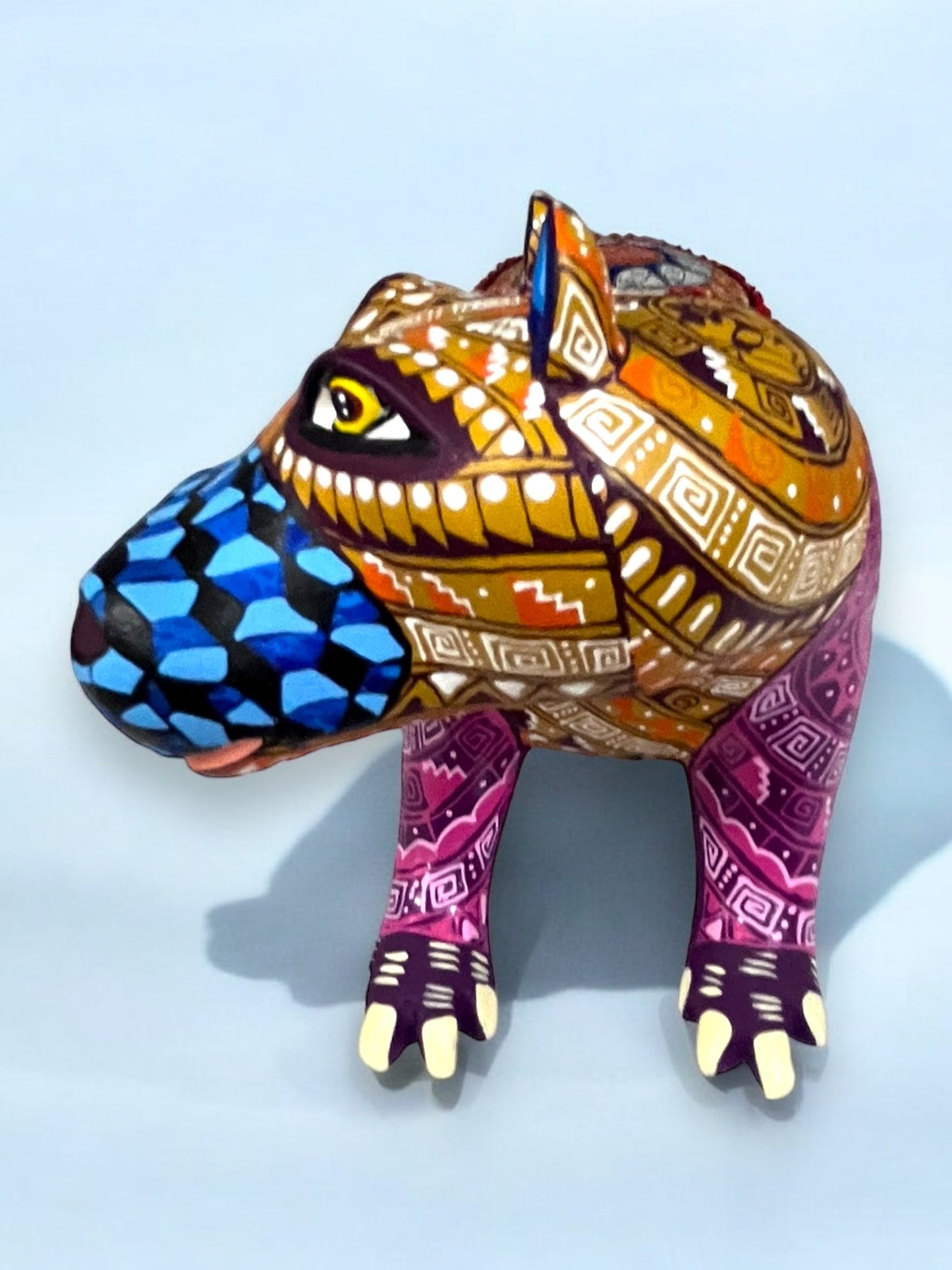 Alebrije de Hipopótamo de Colores Brillantes