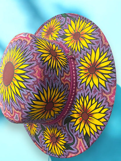 Sombrero Artesanal con Diseño de Girasoles