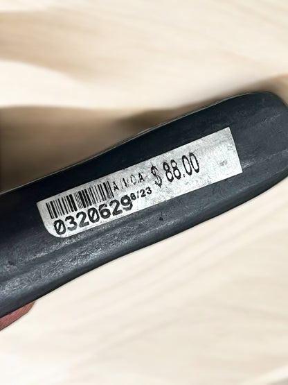 Cuchara de Barro Negro con Detalles Tallados