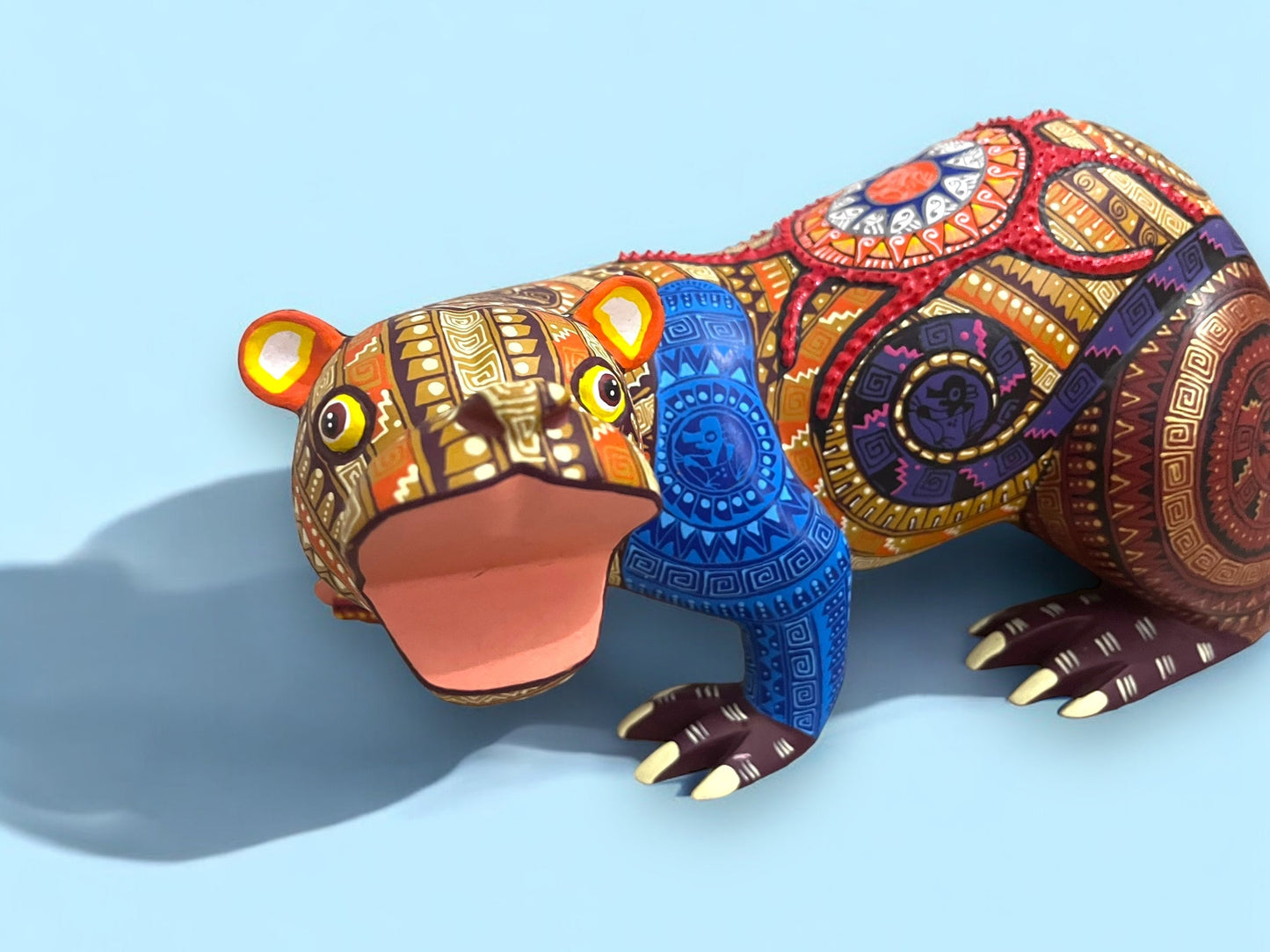 figura de madera de Nutria Alebrije
