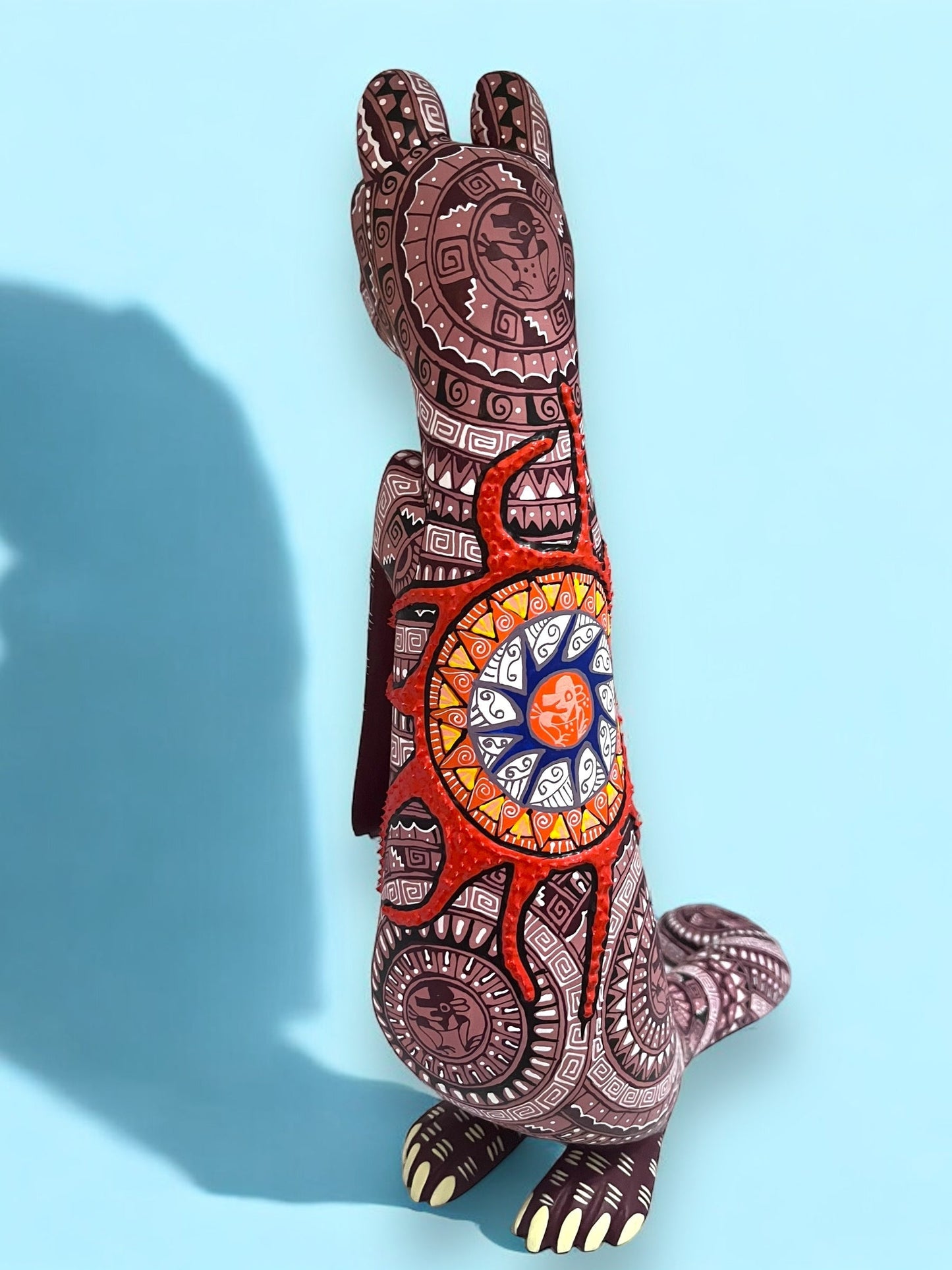 figura de madera de Nutria Alebrije