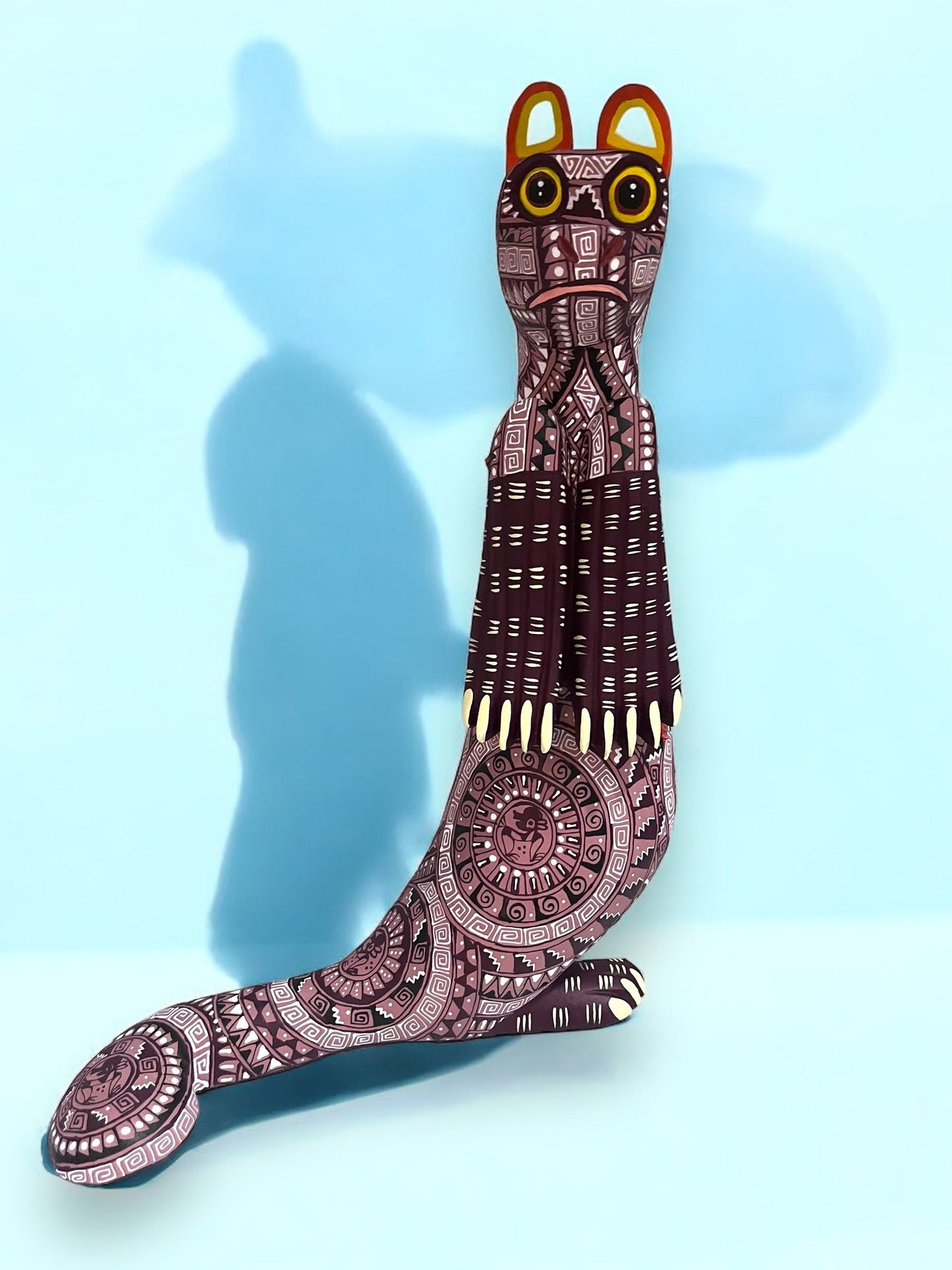 figura de madera de Nutria Alebrije