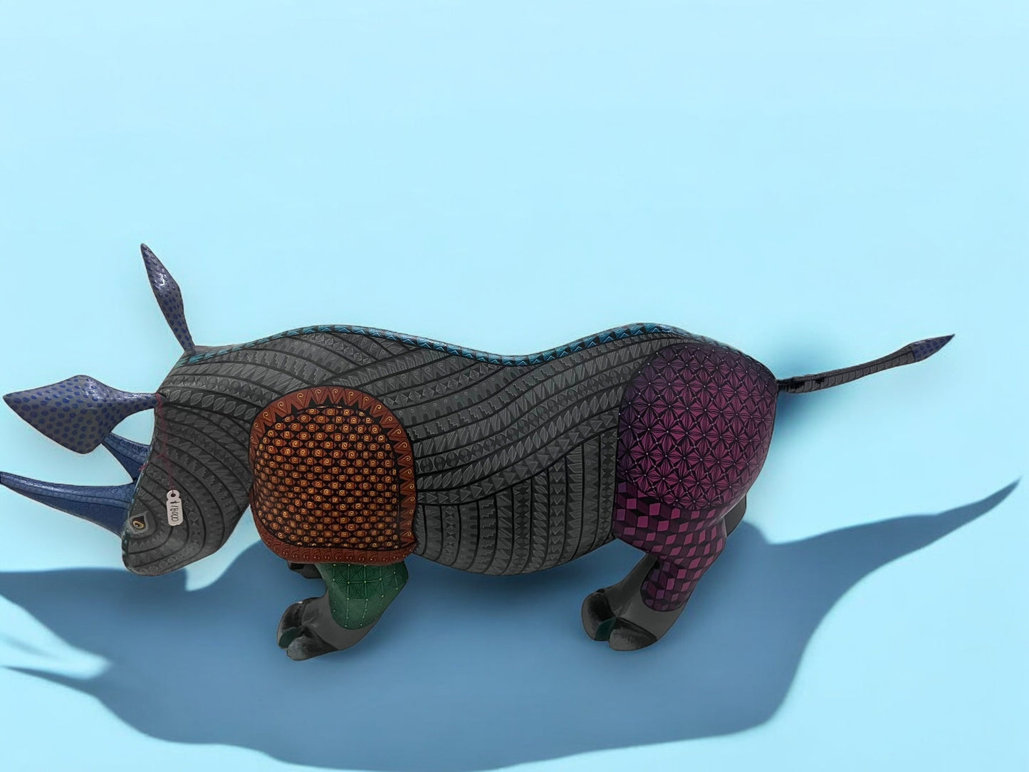 figura de madera de Rinoceronte Alebrije