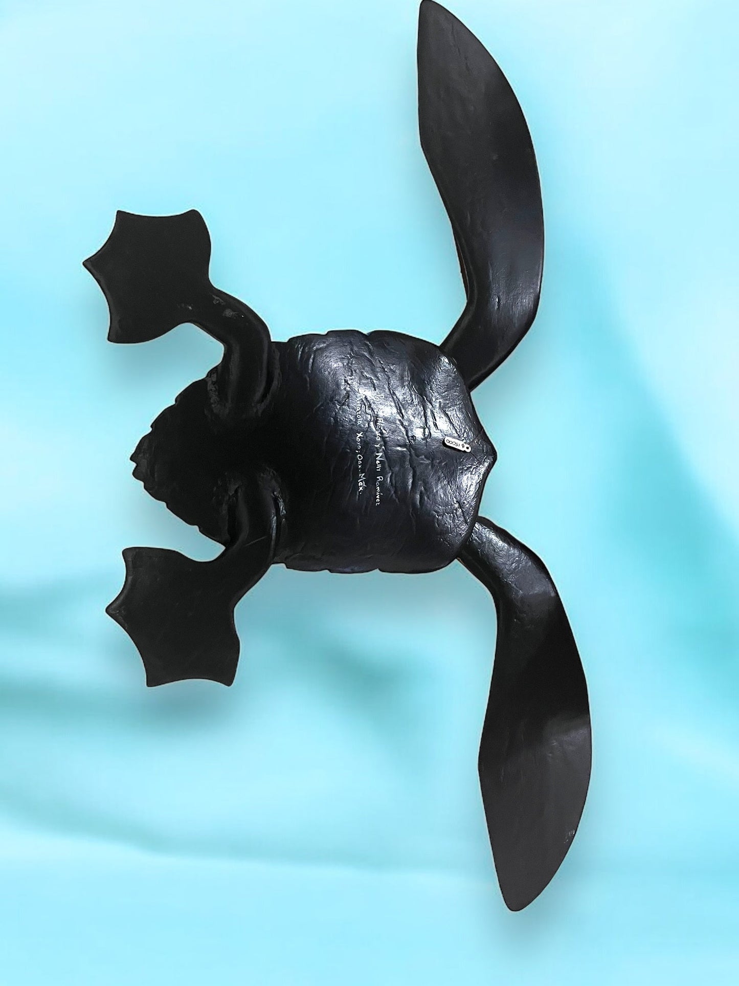 Alebrije de Tortuga Marina con Diseño Detallado