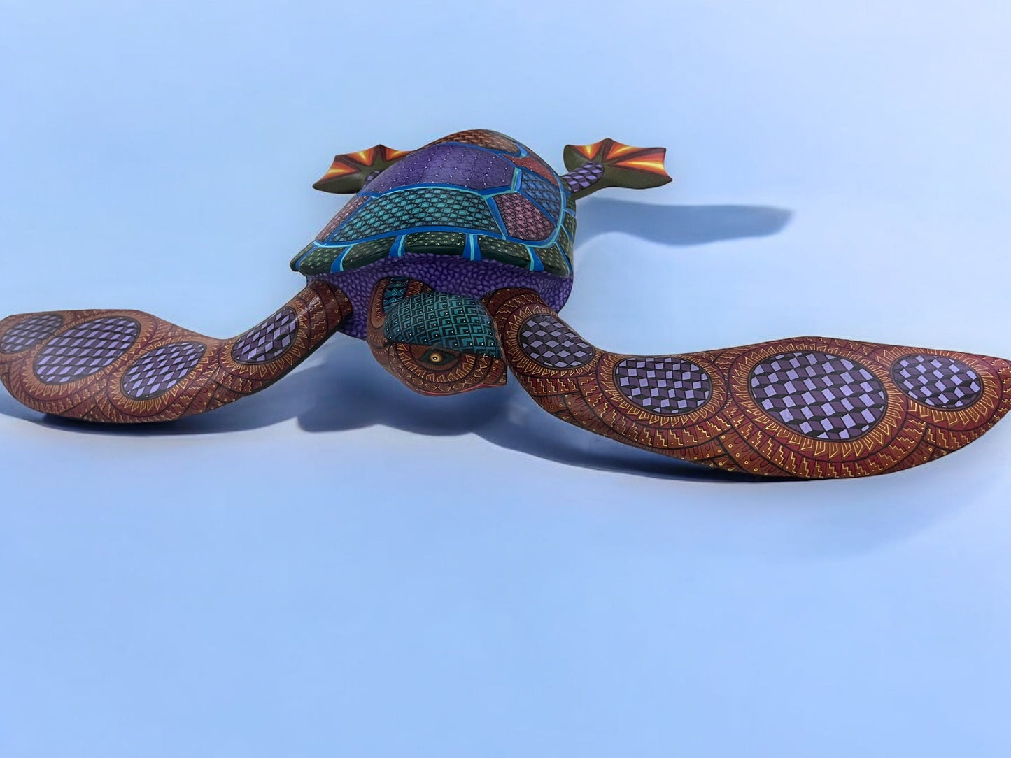 Alebrije de Tortuga Marina con Diseño Detallado