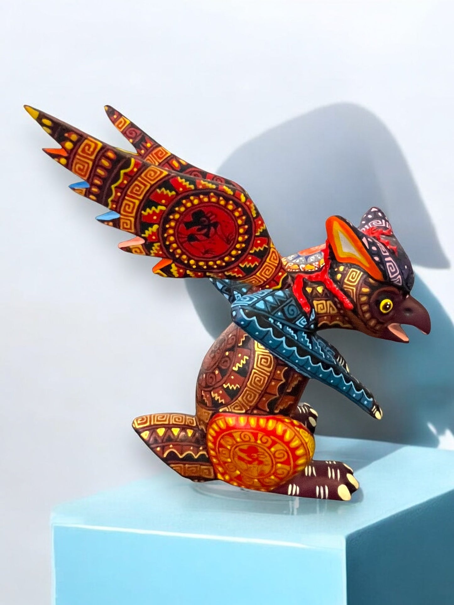 Alebrije de Halcón Guerrero