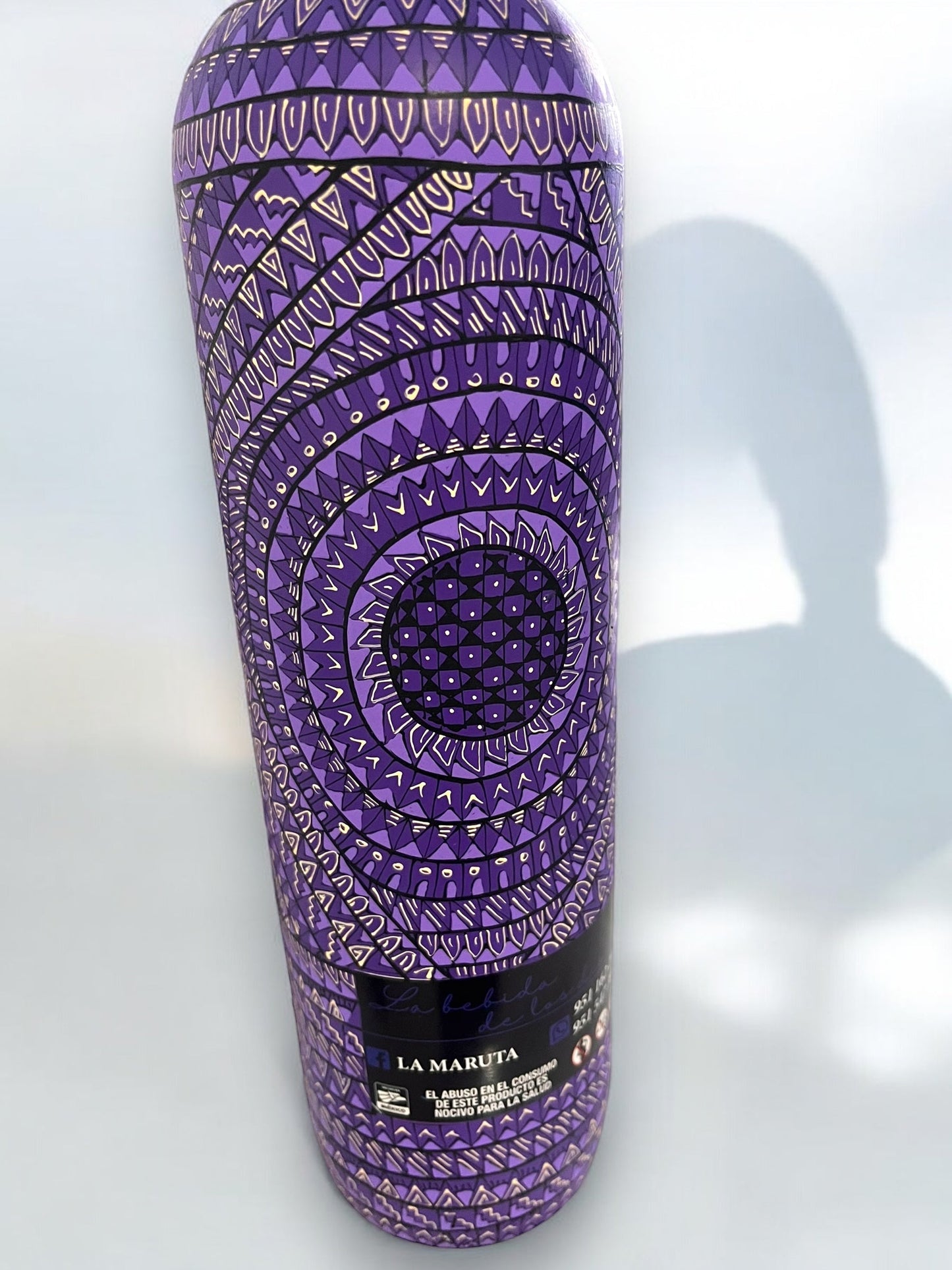 Mezcal Artesanal "La Maruta" (Diseño Púrpura)