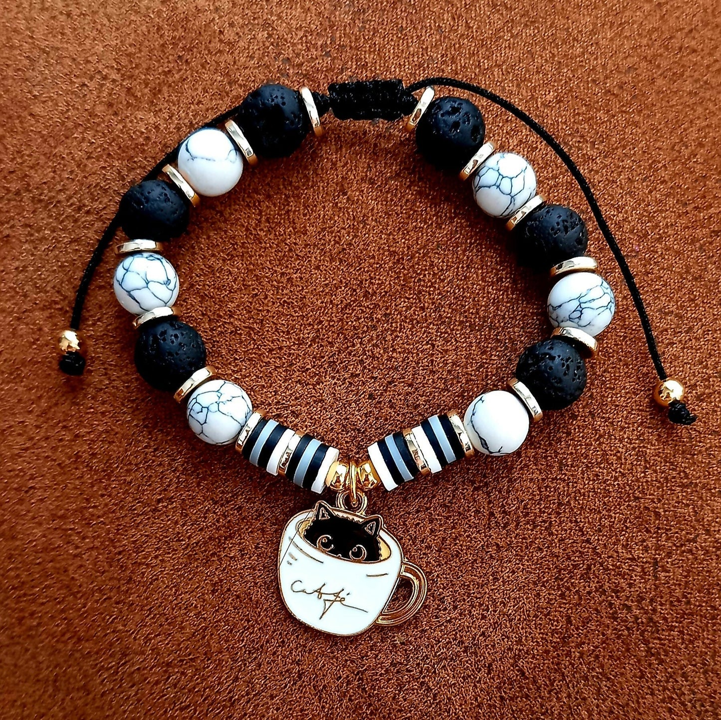 Pulsera gato tacita de café