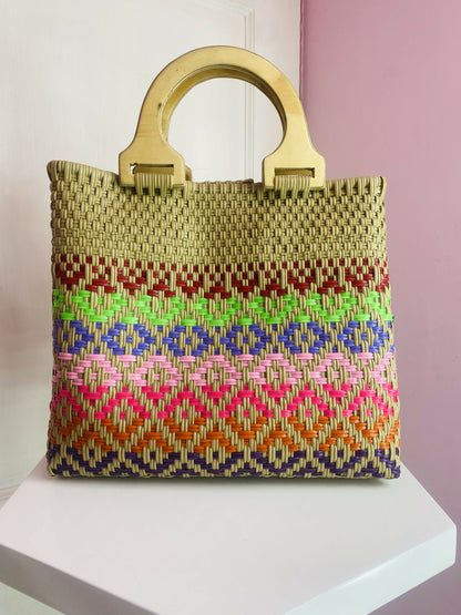 Bolsa artesanal Mediana con asa de madera (café, rojo, verde)