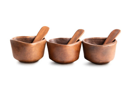 Juego de 3 Salseras de barro negro con cucharas de barro