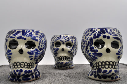 Juego de 3 Caballitos de 2oz (59ml) de Talavera en forma de Calavera Sin Base