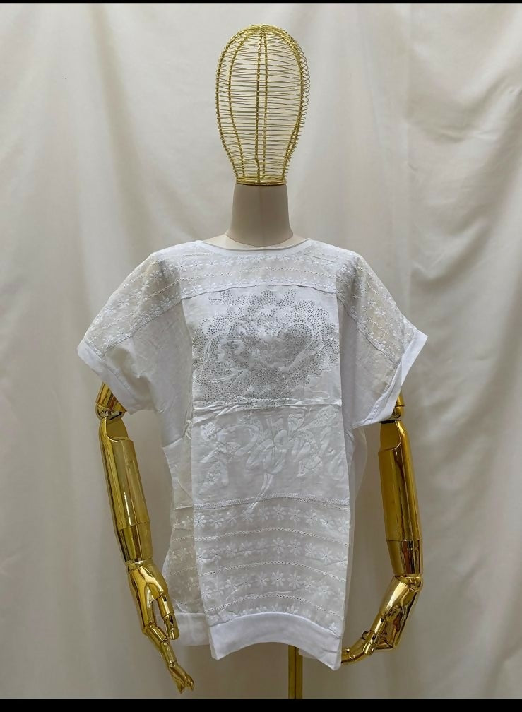 Playera Dibujo Flores Pedrería