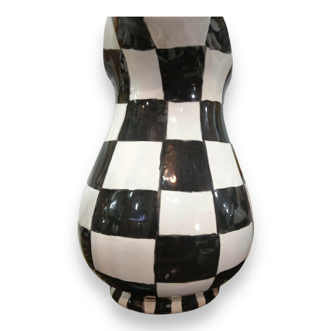 Jarra pintada a mano en cerámica