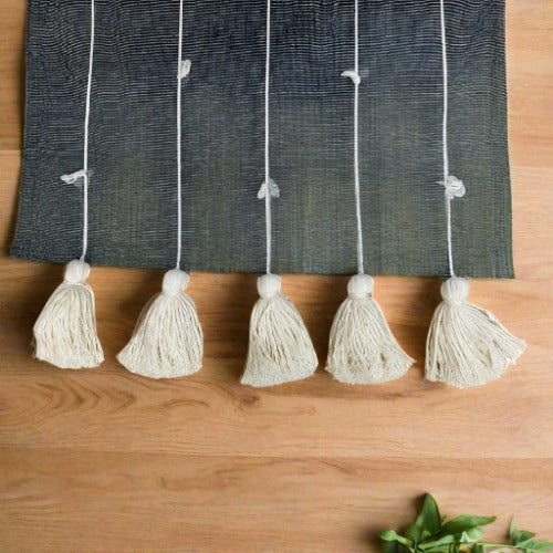 Mantel mexicano "Camino de Mesa" hecho a mano 59x15.7 pulgadas - Telar de pedal y chicote