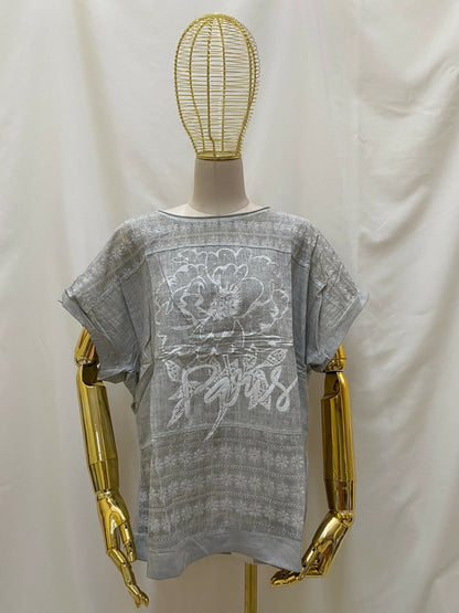 Playera Dibujo Flores Pedrería