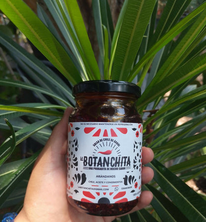 Salsa macha de arándano 235 ml